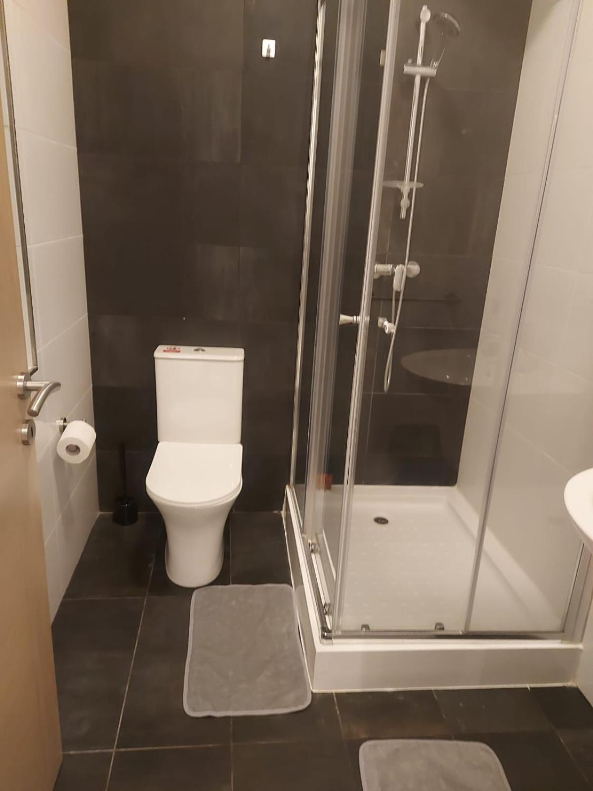 Central Apartment In Swieqi Is-Swieqi Bagian luar foto